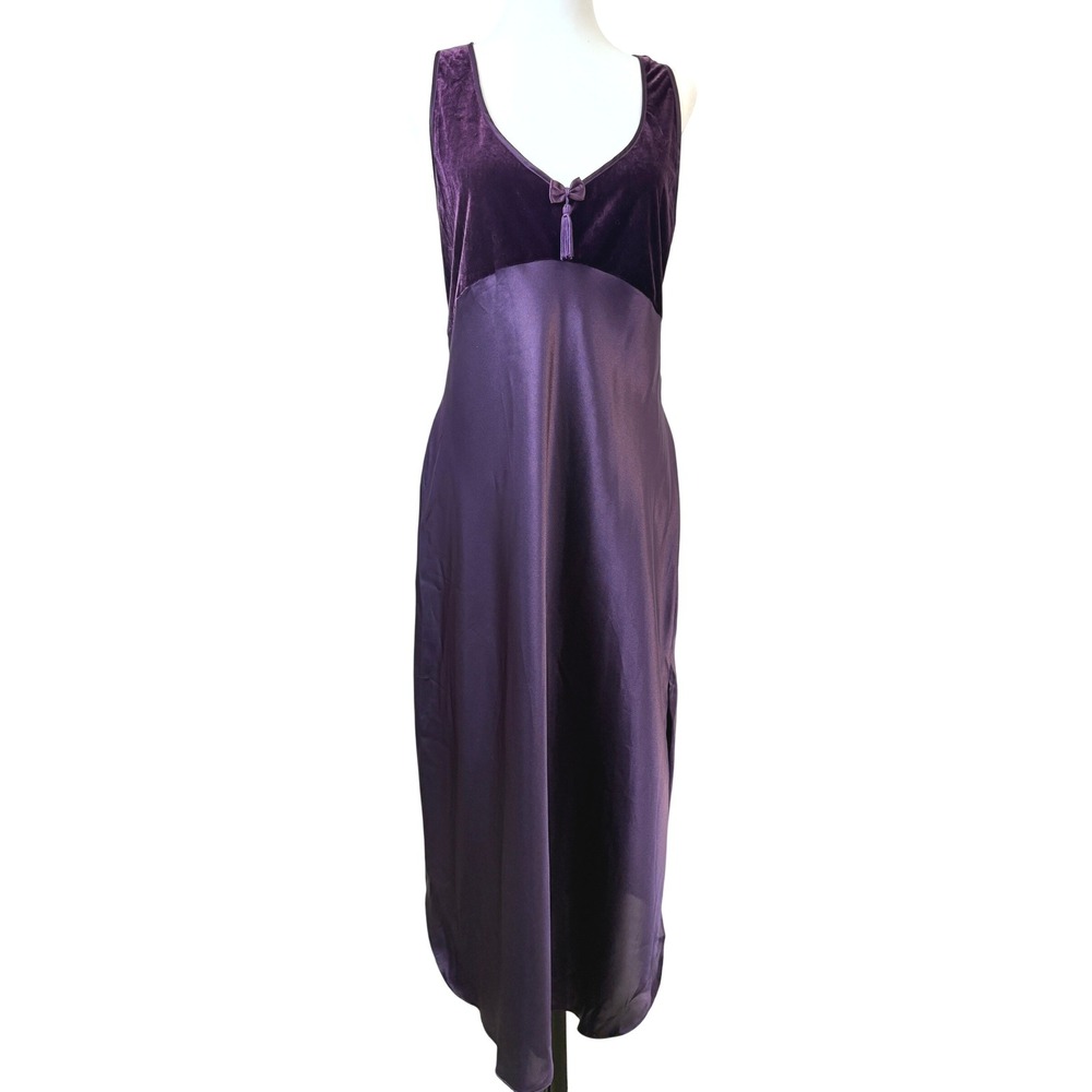 Vintage Expressions by California Dynasty Purple Velvet Satin Maxi Nightgown L